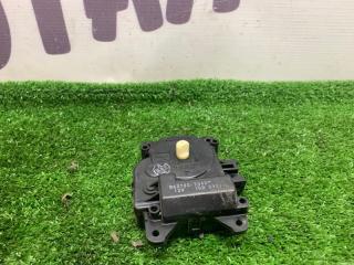 Запчасть сервопривод заслонок печки TOYOTA LAND CRUISER CYGNUS 2000