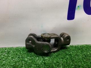 Запчасть рулевой карданчик TOYOTA IST 2004