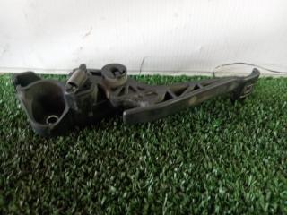 Фото запчасти ручка открытия бензобака SUZUKI SOLIO 2016 контрактная запчасть Запчасть ручка открытия бензобака SUZUKI SOLIO 2016