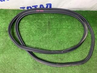 Уплотнительная резинка багажника TOYOTA COROLLA RUMION 2010