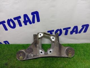 Запчасть крепление редуктора TOYOTA VOXY 2011