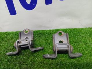 Фото запчасти петля двери передняя левая MAZDA TRIBUTE 2004 контрактная запчасть Запчасть петля двери передняя левая MAZDA TRIBUTE 2004