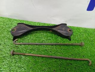 Запчасть крепление аккумулятора MAZDA TRIBUTE 2004