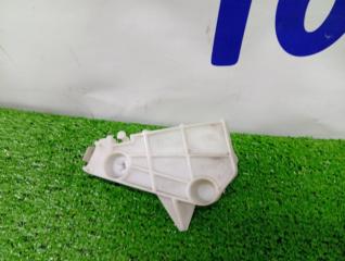 Запчасть крепление бампера заднее левое TOYOTA VOXY 2011