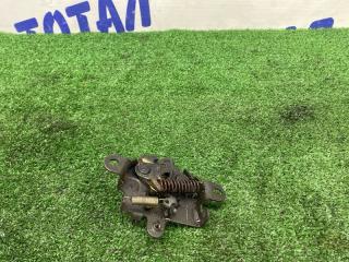 Запчасть замок капота TOYOTA SIENTA 2004