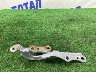 Запчасть петля капота левая TOYOTA SIENTA 2004