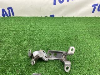 Запчасть петля двери передняя левая TOYOTA BB 2006