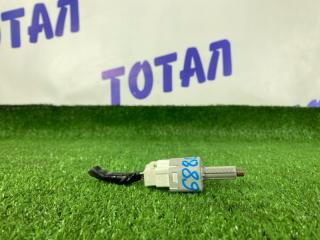 Запчасть концевик под педаль тормоза TOYOTA IPSUM 2008