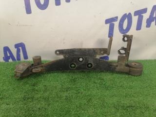 Запчасть крепление редуктора MAZDA DEMIO 2010