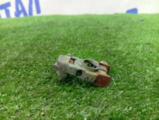 Запчасть клемма TOYOTA COROLLA FIELDER 2006