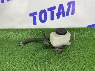 Запчасть бачок для тормозной жидкости TOYOTA WISH 2005