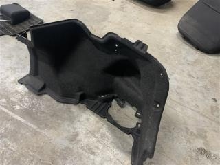 Обшивка багажника задняя правая Toyota Corolla E180 2013