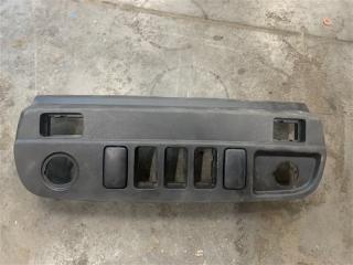 Панель Toyota Hilux Pick Up 2010-2015 2014