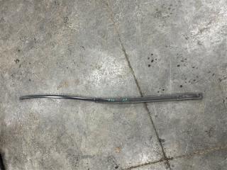 Молдинг лобового стекла передний правый Lexus GX470 2008 контрактная Молдинг лобового стекла передний правый Lexus GX470 2008