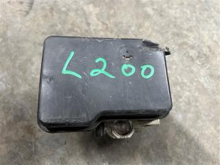 Блок abs Mitsubishi L200 KB4T 2008