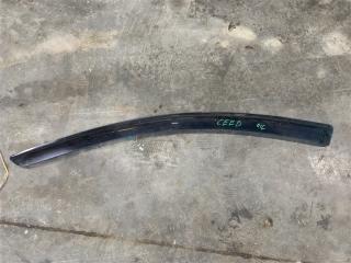 Ветровик передний левый Kia Ceed ED 2009