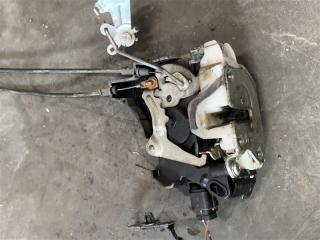 Замок двери передний правый Mitsubishi Lancer CY 2007