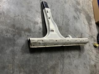 Порог кузовной правый Toyota Land Cruiser 100 2002 контрактная Порог кузовной правый Toyota Land Cruiser 100 2002