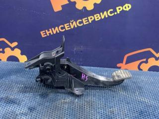 Педаль сцепления Renault Duster 2016