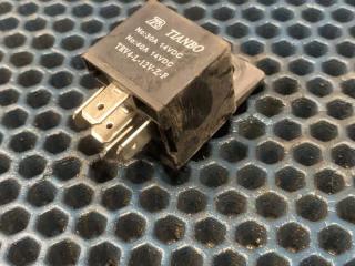 Реле Mitsubishi Pajero Sport KH0 2012