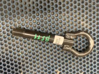 Буксировочный крюк Renault sandero stepway 2014 контрактная Буксировочный крюк Renault sandero stepway 2014