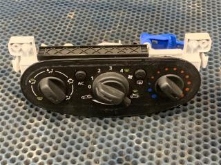 Блок управления климат контролем Renault sandero stepway 2014