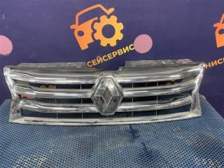 Решетка радиатора Renault Duster 2014