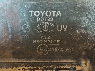 Стекло двери заднее левое TOYOTA COROLLA NZE121 1NZ-FE
