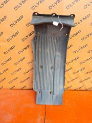 Подкрылок правый VOLVO FH13 2012 контрактная Подкрылок правый VOLVO FH13 2012