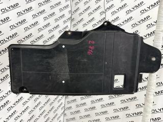 Запчасть защита днища кузова передняя правая AUDI A5 2007-2011