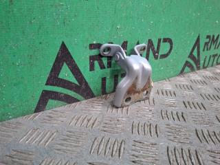 Петля двери верхняя передняя левая J7 2020-нв 1