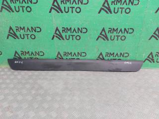 Запчасть накладка двери багажника нижняя Toyota RAV4 2018-нв