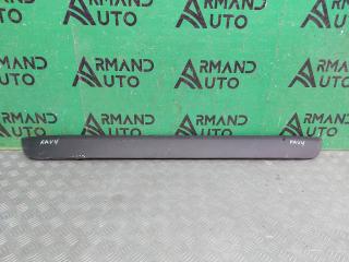 Запчасть накладка двери багажника нижняя Toyota RAV4 2018-нв