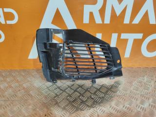 Решетка бампера передняя правая Peugeot 3008 2016-2020