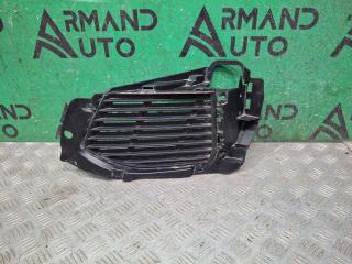 Решетка бампера передняя левая Peugeot 3008 2016-2020