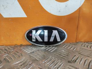 Фото запчасти эмблема задняя Kia Sportage 2016-2022 Б/У запчасть Запчасть эмблема задняя Kia Sportage 2016-2022