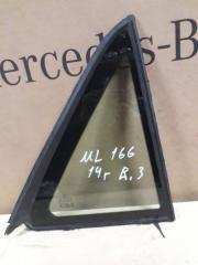 Стекло двери заднее правое Mercedes-Benz ML