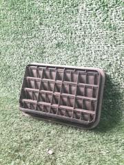 Вентиляционная решётка заднего крыла Mercedes-Benz S-Class 2009