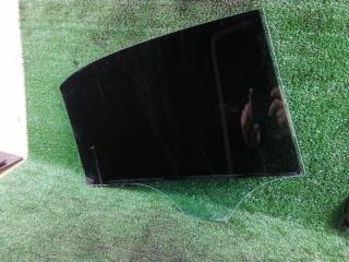 Стекло двери заднее левое Mercedes-Benz E-Class 2014