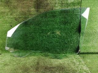 Стекло двери переднее левое Volkswagen Touareg 2003