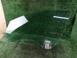 Стекло двери переднее левое Mercedes-Benz CLS-class 2004