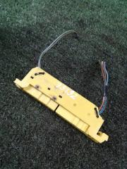 Запчасть разъем Mercedes-Benz S-class 1992