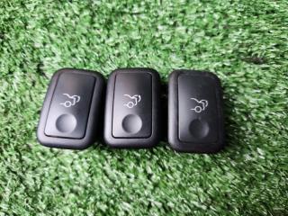 Кнопка открывания багажника Mercedes-Benz C-class 2012
