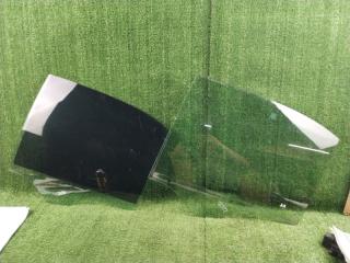 Стекло двери заднее левое Mercedes-Benz C-class 2008