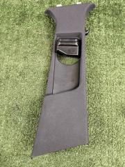 Обшивка центральной стойки правая Mercedes-Benz E-Class 2014