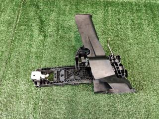 Запчасть кронштейн ручки двери передний левый Mercedes-Benz GLK-class 2011