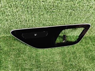 Запчасть декоративная накладка двери правая Mercedes-Benz C-class 2023