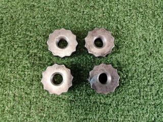 Запчасть гайка переднего рычага Mercedes-Benz C-class 2023