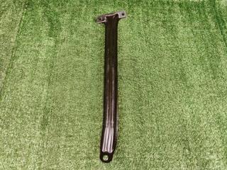 Запчасть распорка моторного отсека правая Mercedes-Benz C-class 2023