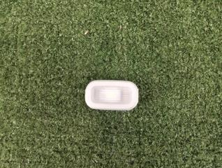 Запчасть плафон подсветки Mercedes-Benz C-class 2023